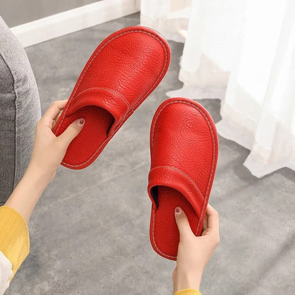 Indoor Slip-On Slippers with Non-Slip Traction Base for Men