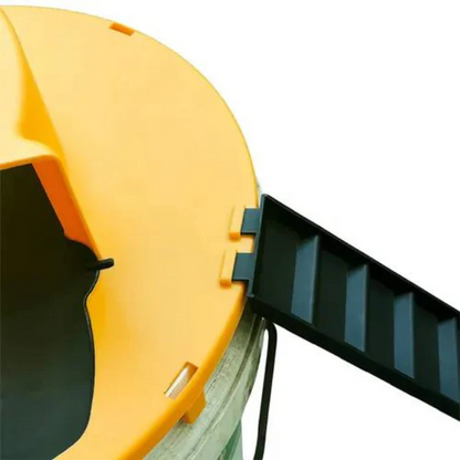 Bucket Trap Cover with Automatic Reset and Dual Access Ladders for Rodent Control