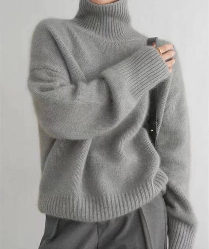 Women's Turtleneck Sweater with Natural Fiber Blend and Relaxed Fit