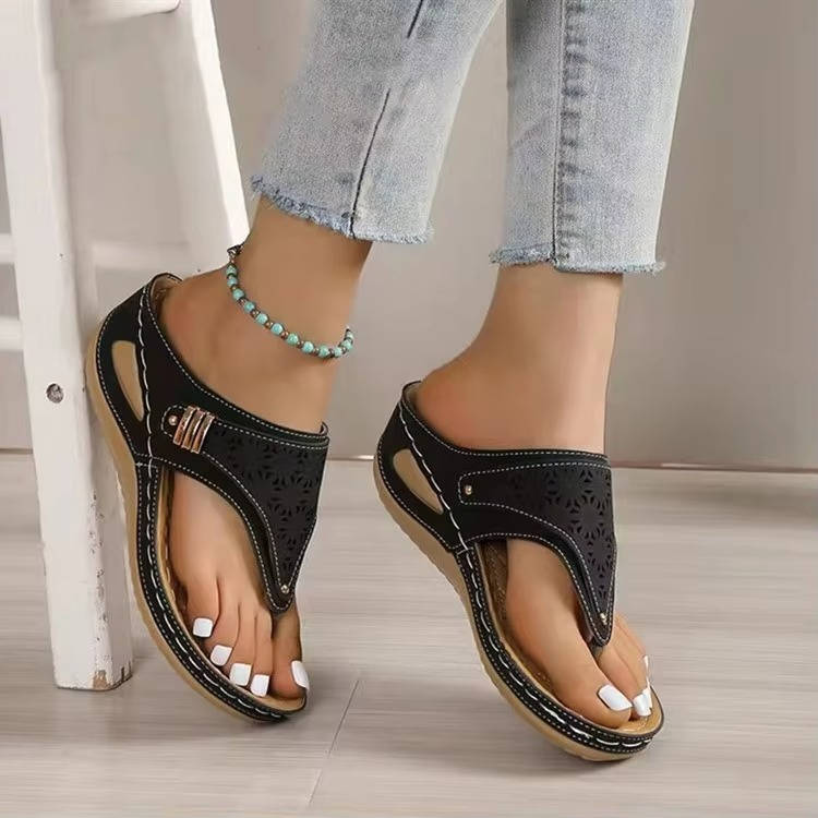 Women's Wide Fit Mesh Slip On Walking Sandals