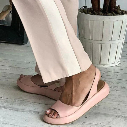 Open Sandal with Cushioned Midsole and Design for Summer