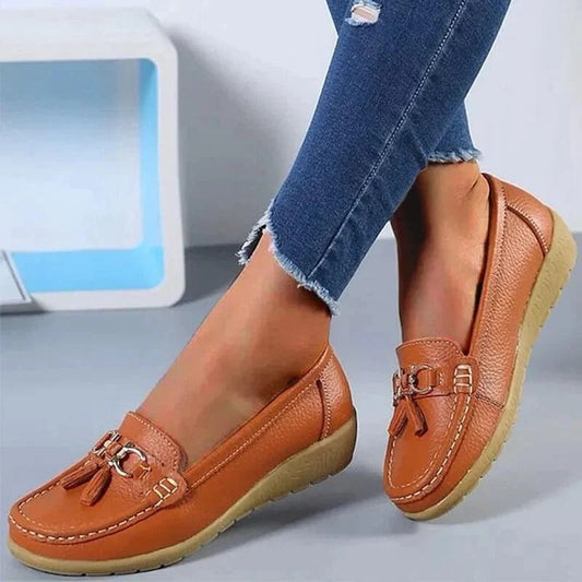 Women's Premium Hide Loafers with Ergonomic Insoles and Air-Permeable Build