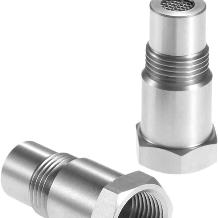 Exhaust Sensor Adapter with Catalytic Core and Magnetic Induction Spacing, M18x1.5