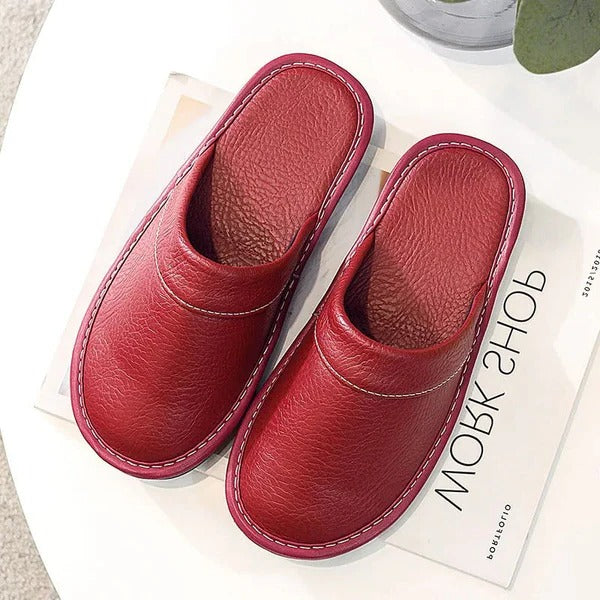 Indoor Slip-On Slippers with  Non-Slip Traction Base for Men