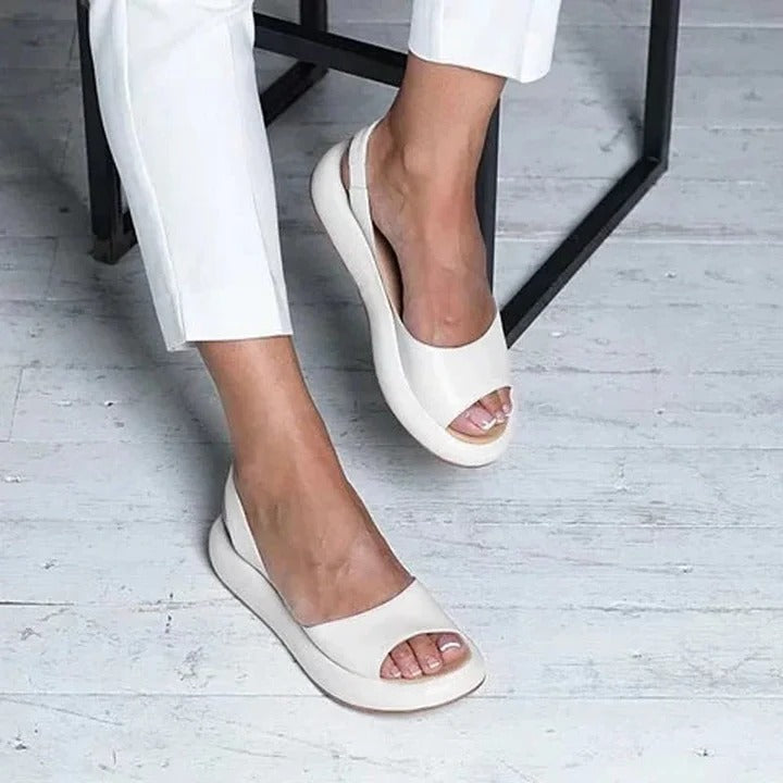 Women's Everyday Slip-On Sandals with Low Heel and Rubber Sole