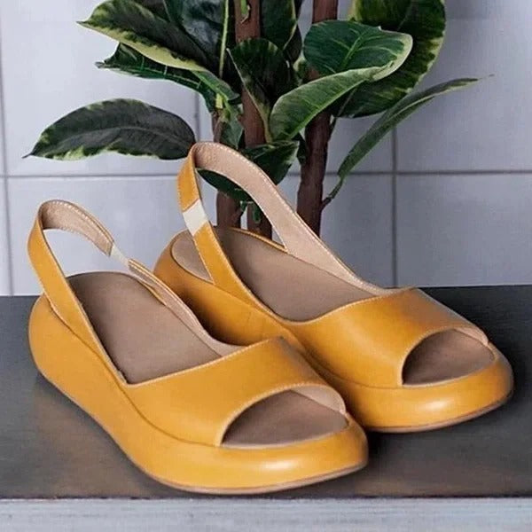 Women's Everyday Slip-On Sandals with Low Heel and Rubber Sole