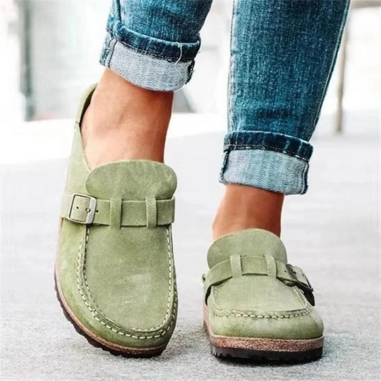 Women's Buckled Sandals with Adjustable Strap and Open Toe Design