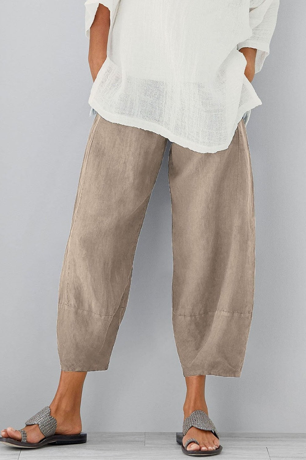 Relaxed Wide Leg Pants with High Rise Elastic Waist and Deep Pockets