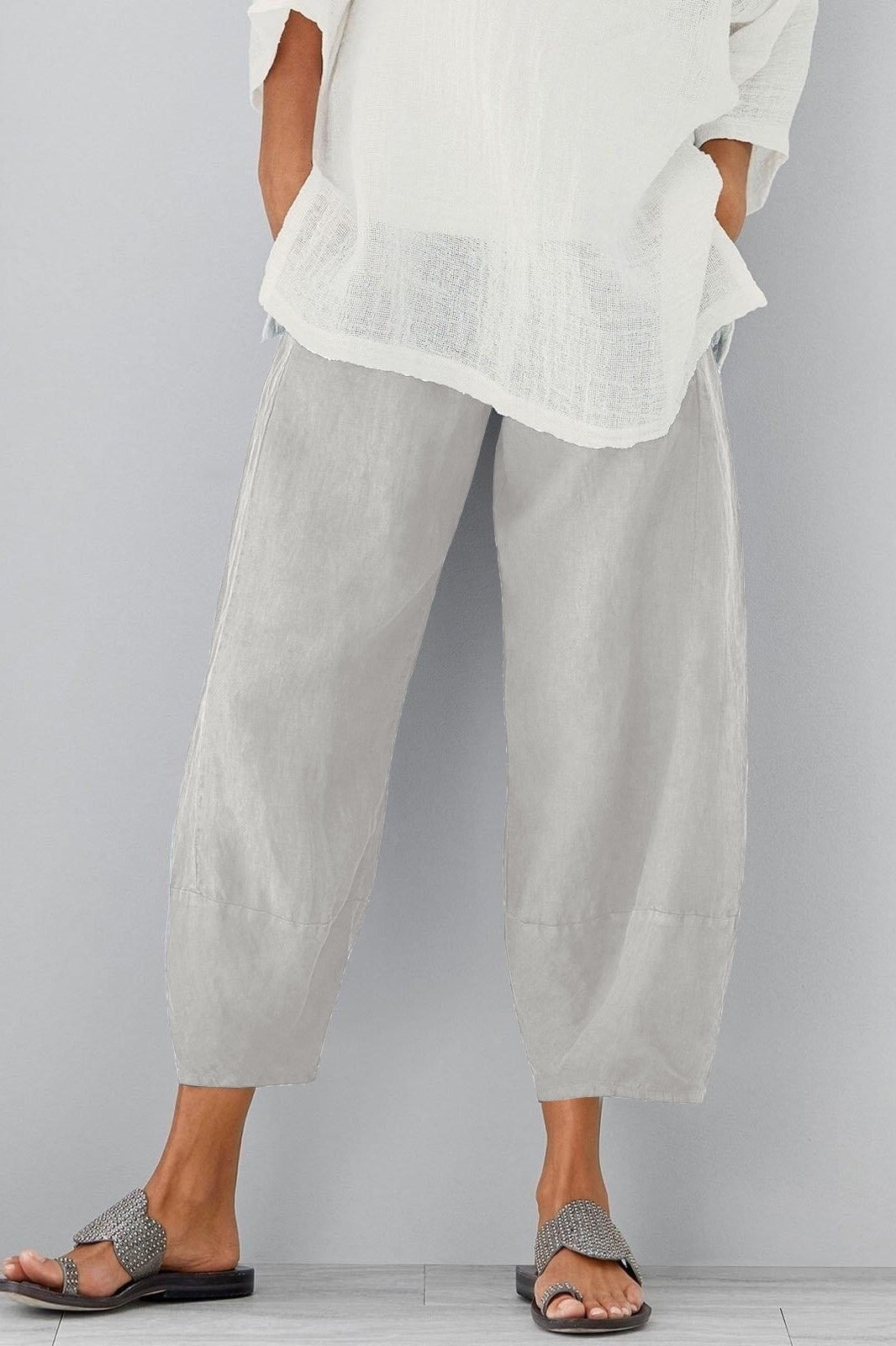 Relaxed Wide Leg Pants with High Rise Elastic Waist and Deep Pockets