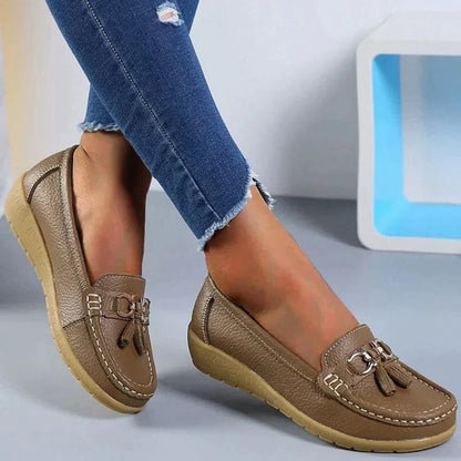 Women's Premium Hide Loafers with Ergonomic Insoles and Air-Permeable Build