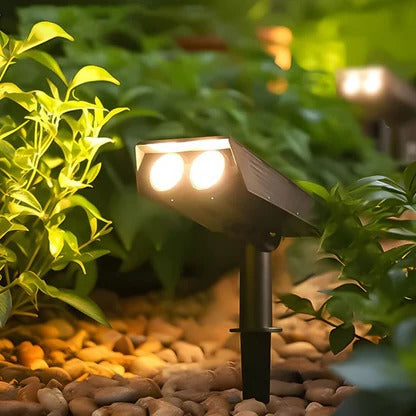 Solar Spot Light with Adjustable Zoom Lens and RGB Color Modes
