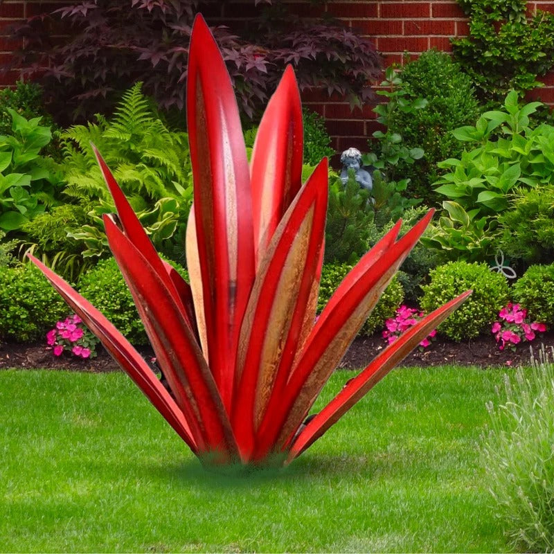 Metal Agave Decorative Plant with Rust Finish and Weather Resistant Coating