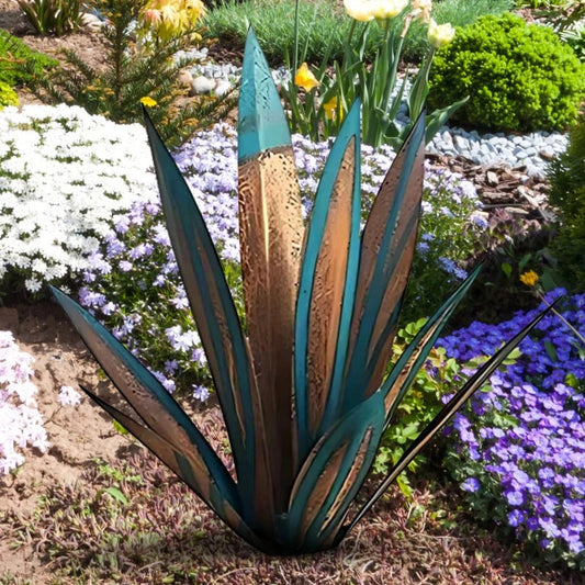 Metal Agave Decorative Plant with Rust Finish and Weather Resistant Coating