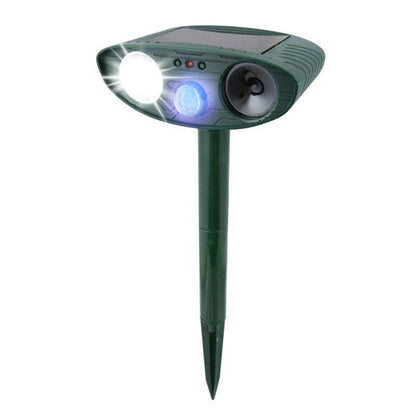 Ultrasonic Animal Repellent with Solar Charging and Motion Detection