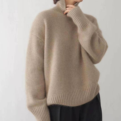Women's Turtleneck Sweater with Natural Fiber Blend and Relaxed Fit