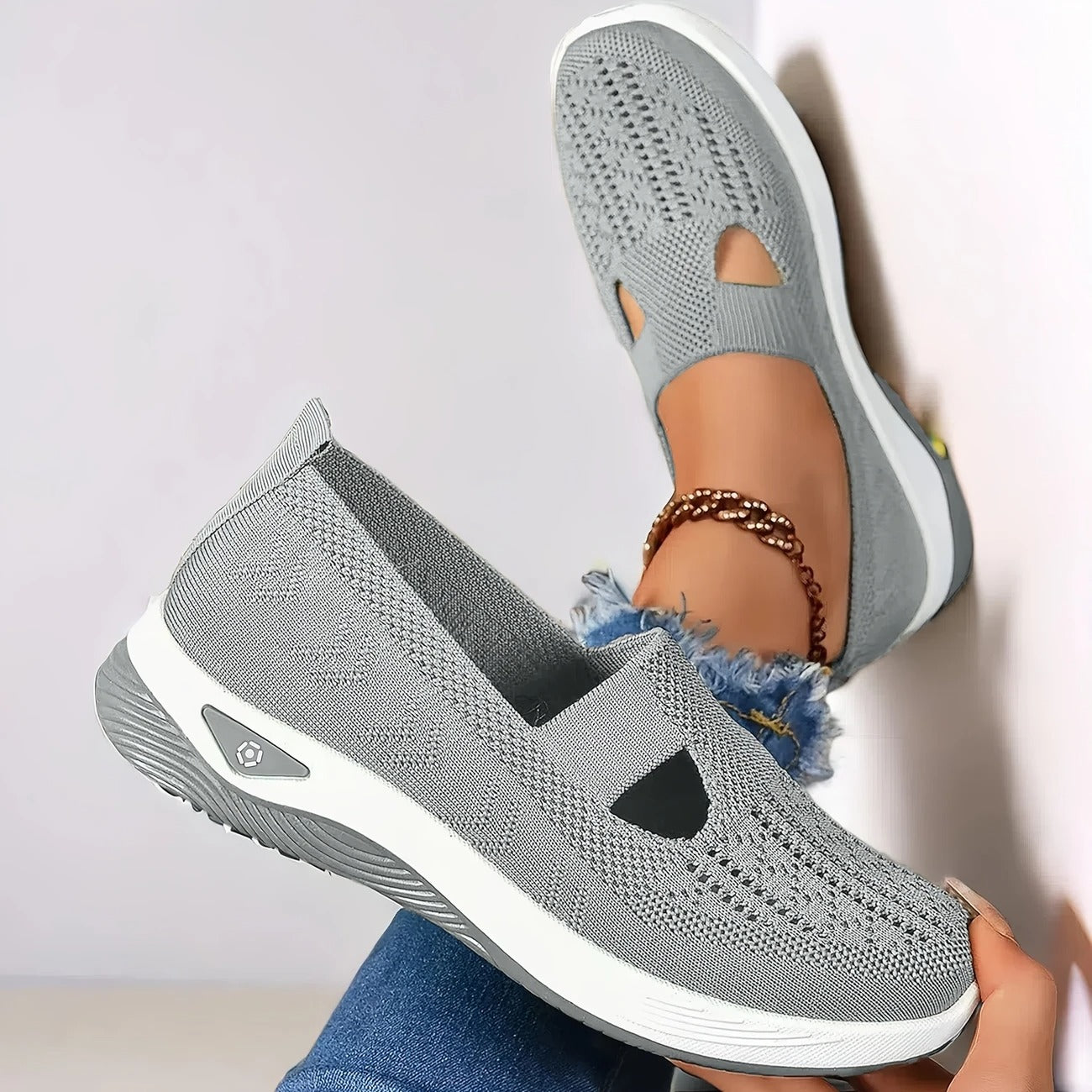 Women’s Mesh Knit Slip-On Walking Shoes for Everyday Walking