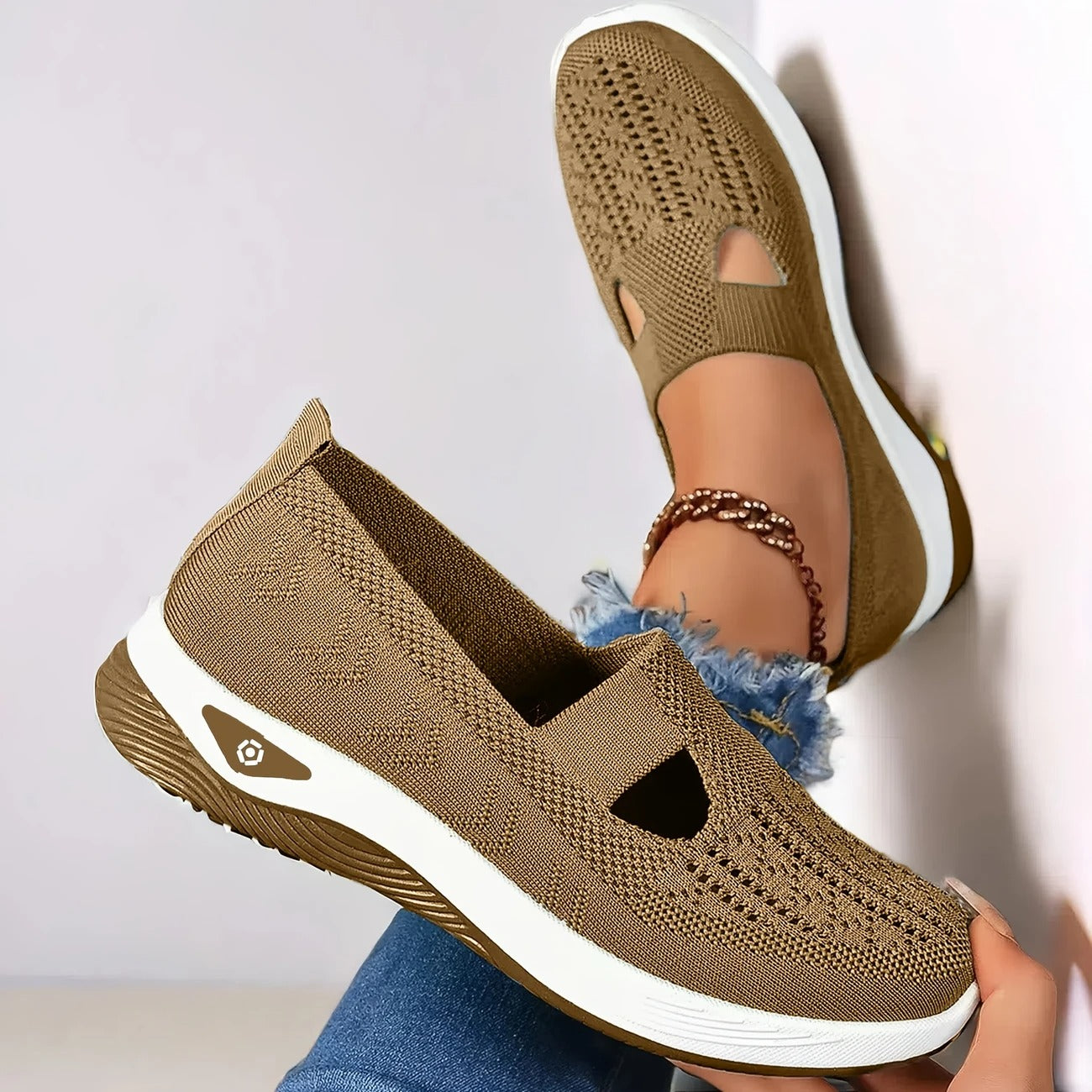 Women’s Mesh Knit Slip-On Walking Shoes for Everyday Walking